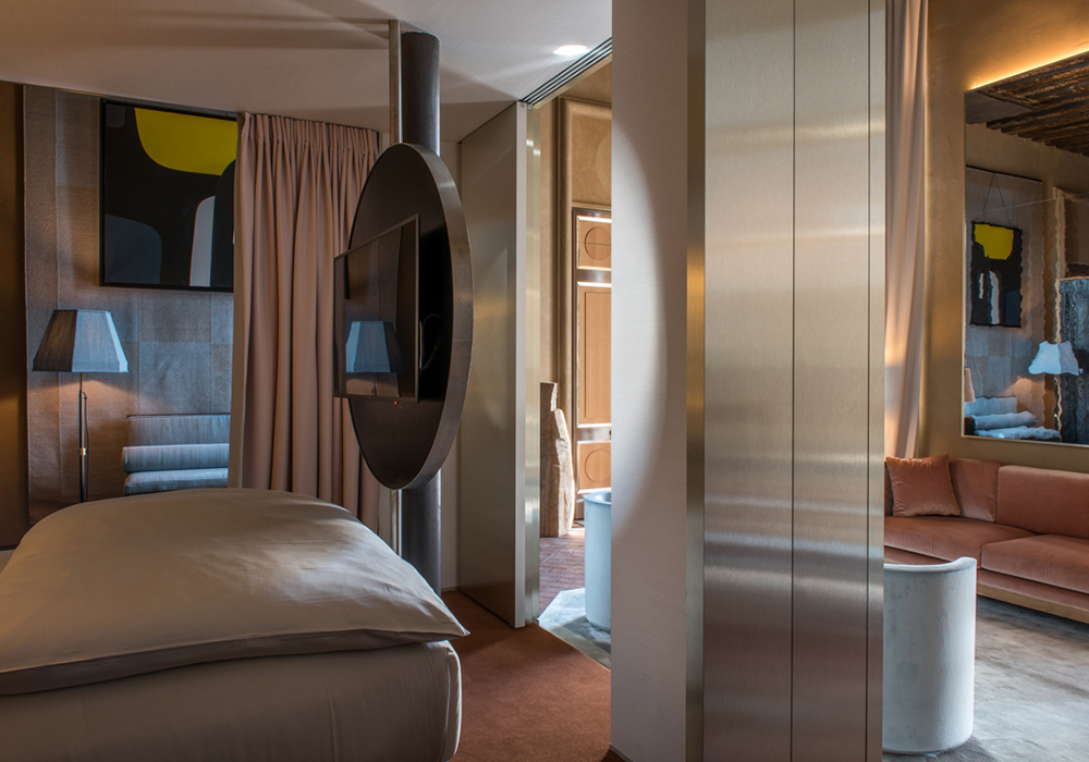Cour_des_Vosges_Suite-103_Hotel-de-luxe-Place-des-Vosges-_Gdelaubier